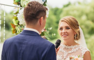 21 Heartfelt Wedding Vows: A Guide to Writing the Perfect Vows