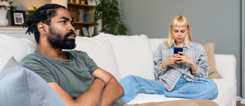 Young couple having conflicts 