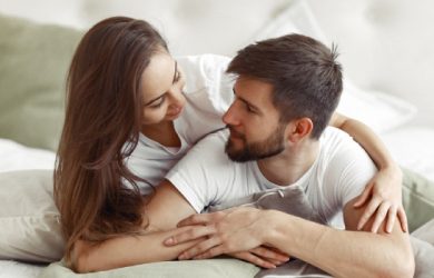 10 Characteristics of a Healthy Sexual Relationship